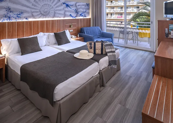 Ght Aquarium & Готель 4*