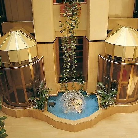 Ght Aquarium & 4*