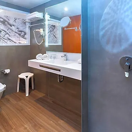Ght Aquarium & Hotel 4*