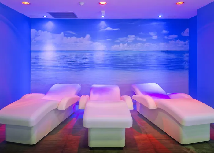 Ght水族馆及spa酒店 滨海略雷特