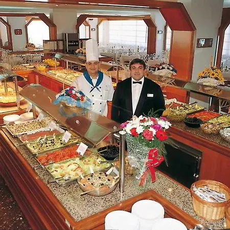 Ght Aquarium & Hotel