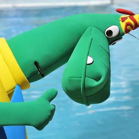 Ght Aquarium & فندق